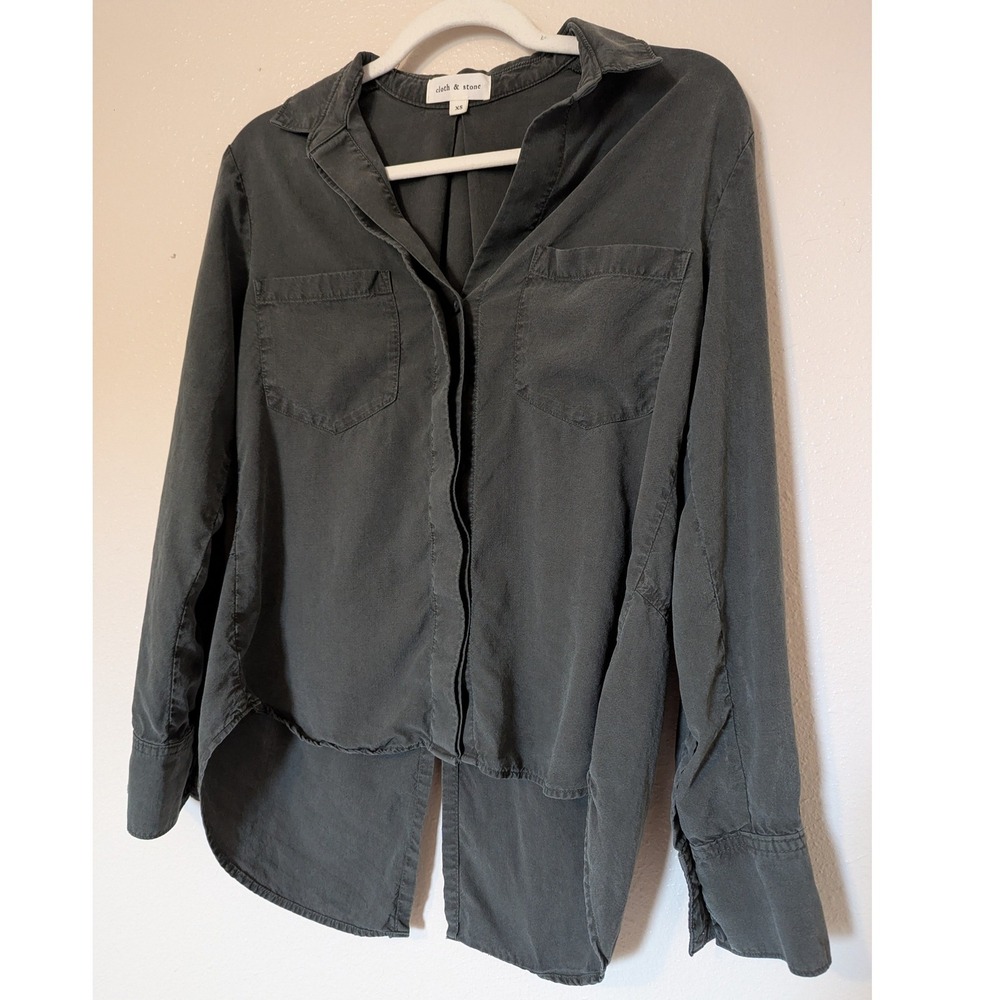 Cloth & Stone Washed Charcoal Gray Split Back Button Down Shirt XS